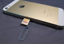 NEW IPHONES SNAPPED UP IN GAZA DESPITE HIGH PRICES