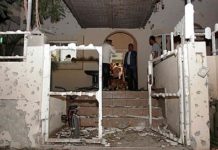 Ashkelon rocket victim dies Grad rocket hits Ashkelon home (Photo: Eliad Levy)