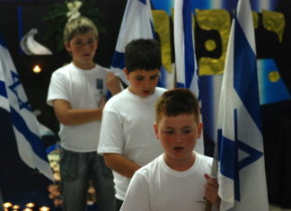 Sderot elementary school students remember Israel’s fallen