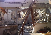 3 rockets explode in south